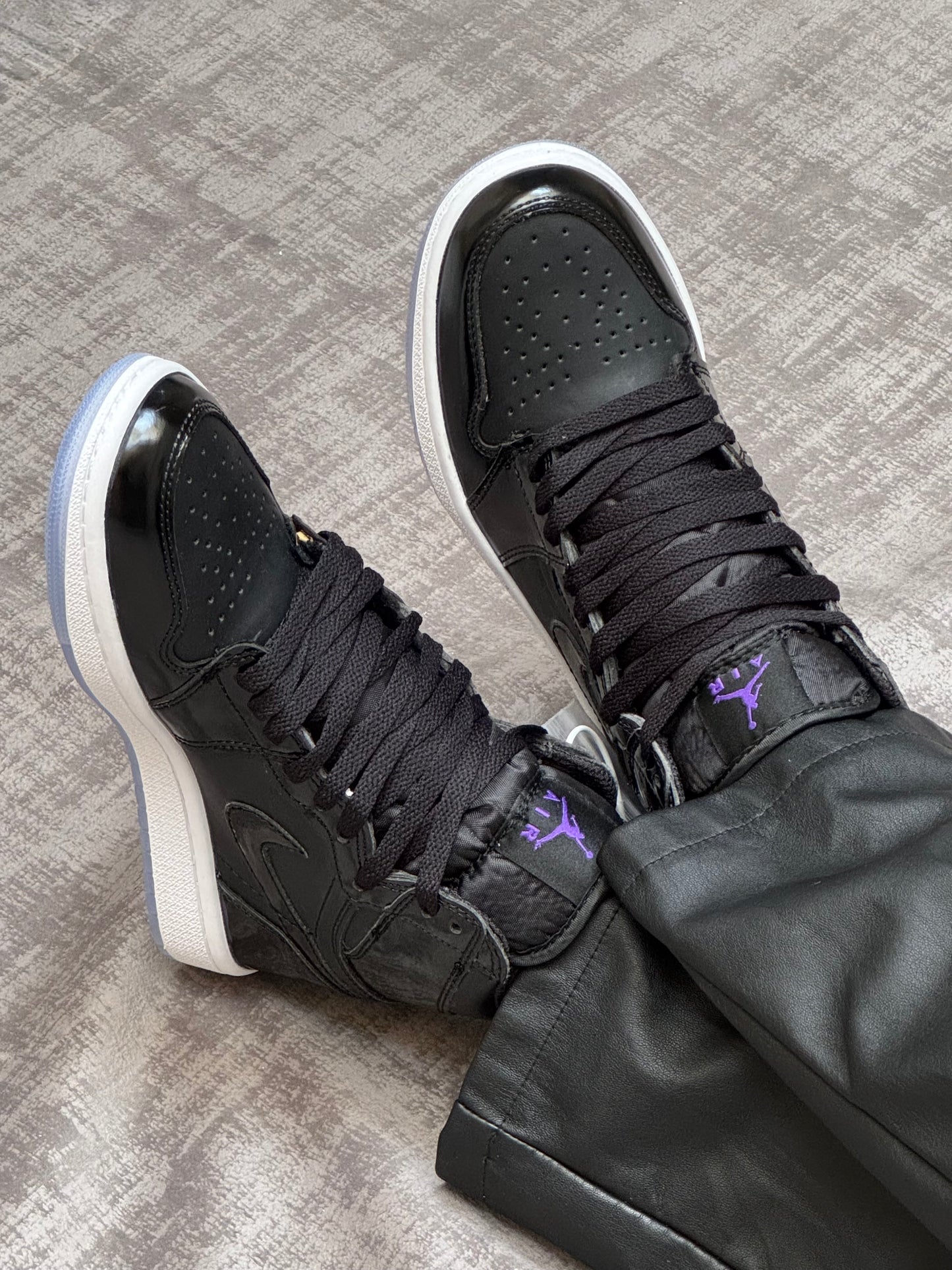 Jordan Retro 1 “Space Jam”
