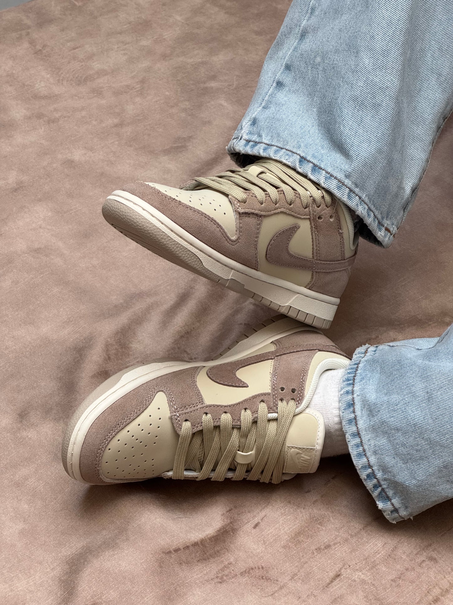 Nike Dunk Low SE Sand drift