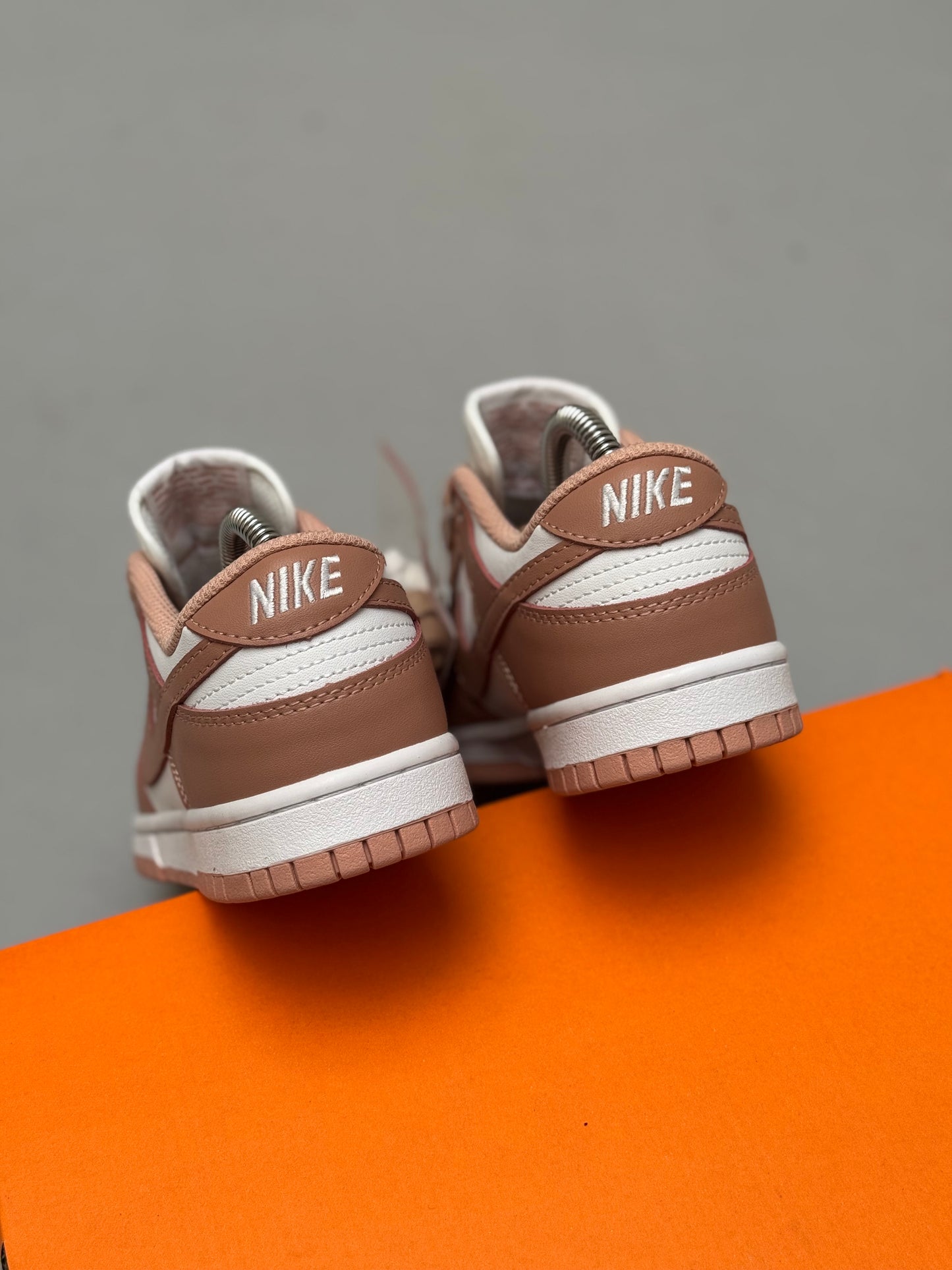 Nike Dunk Low Rose Whisper