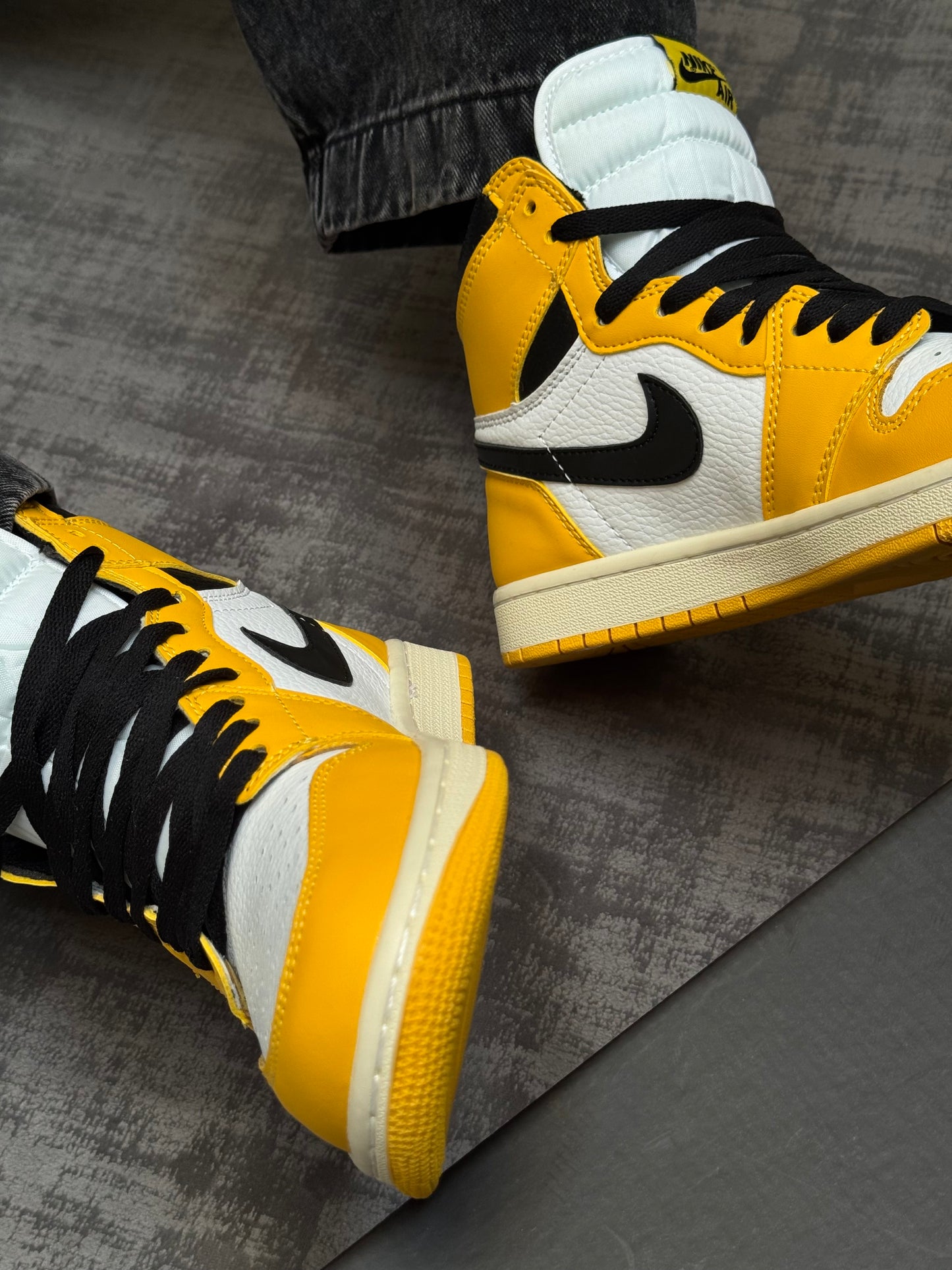 Nike Air Jordan 1 Retro High OG ‘Yellow Ochre’