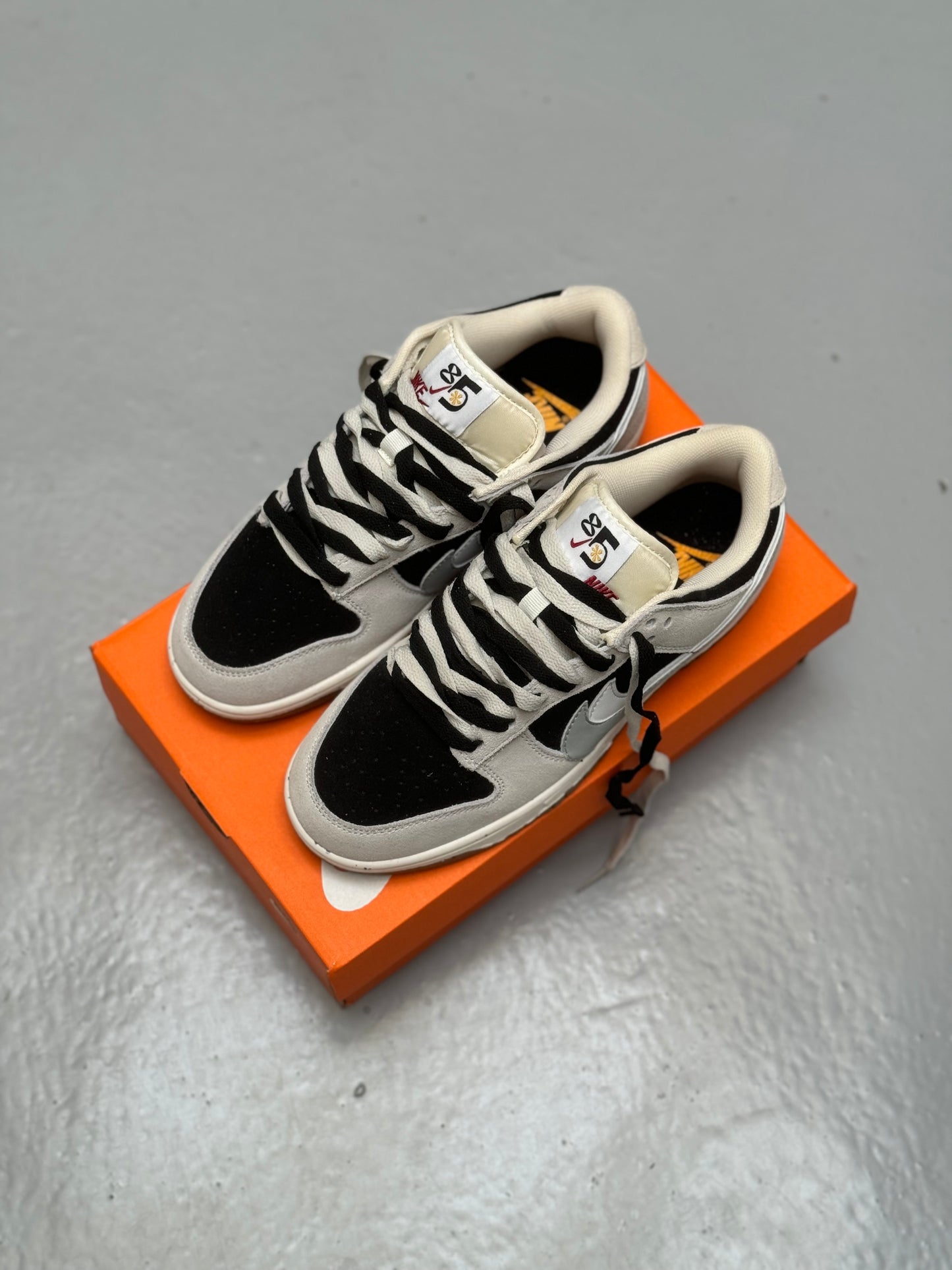 Nike SB Dunk Low 85 Double Swoosh