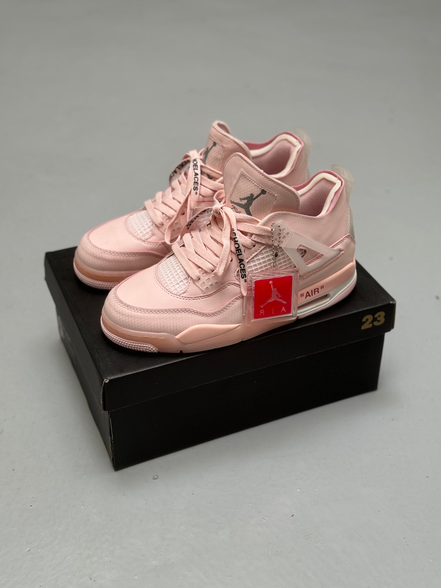Jordan Retro 4 Pink