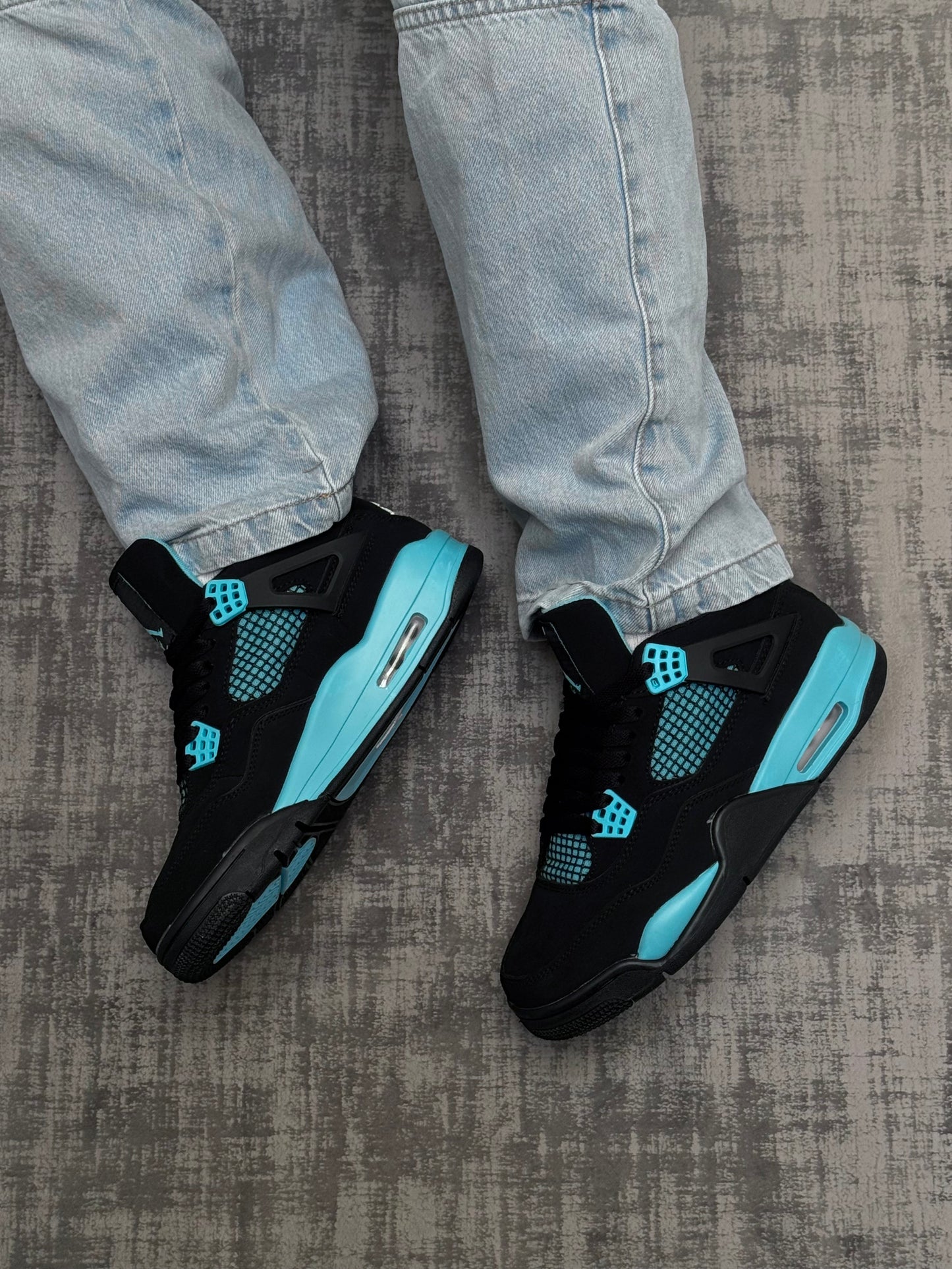 Air Jordan 4 “Blue Tifanny Thunder”