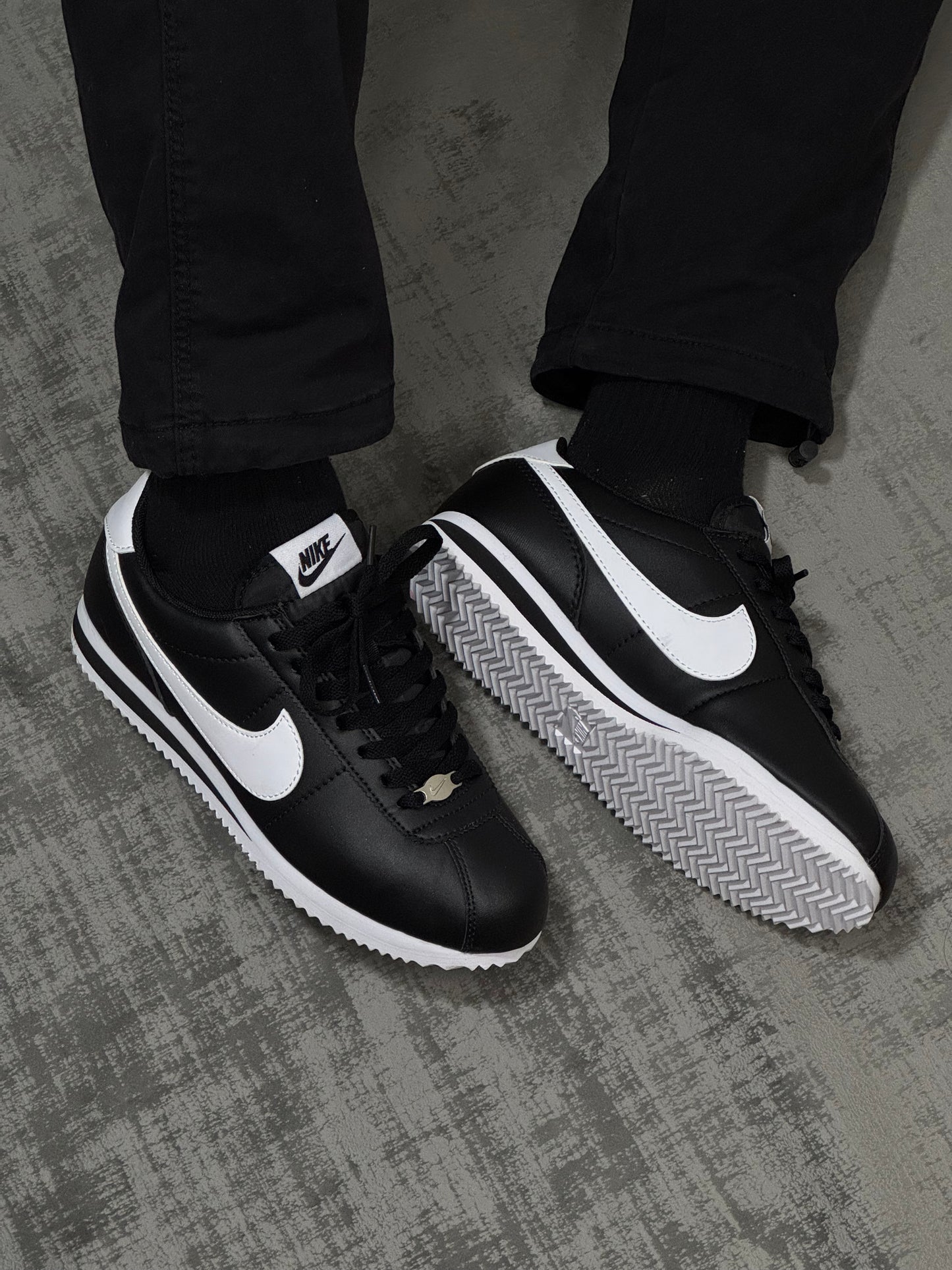 Nike Cortez B&W