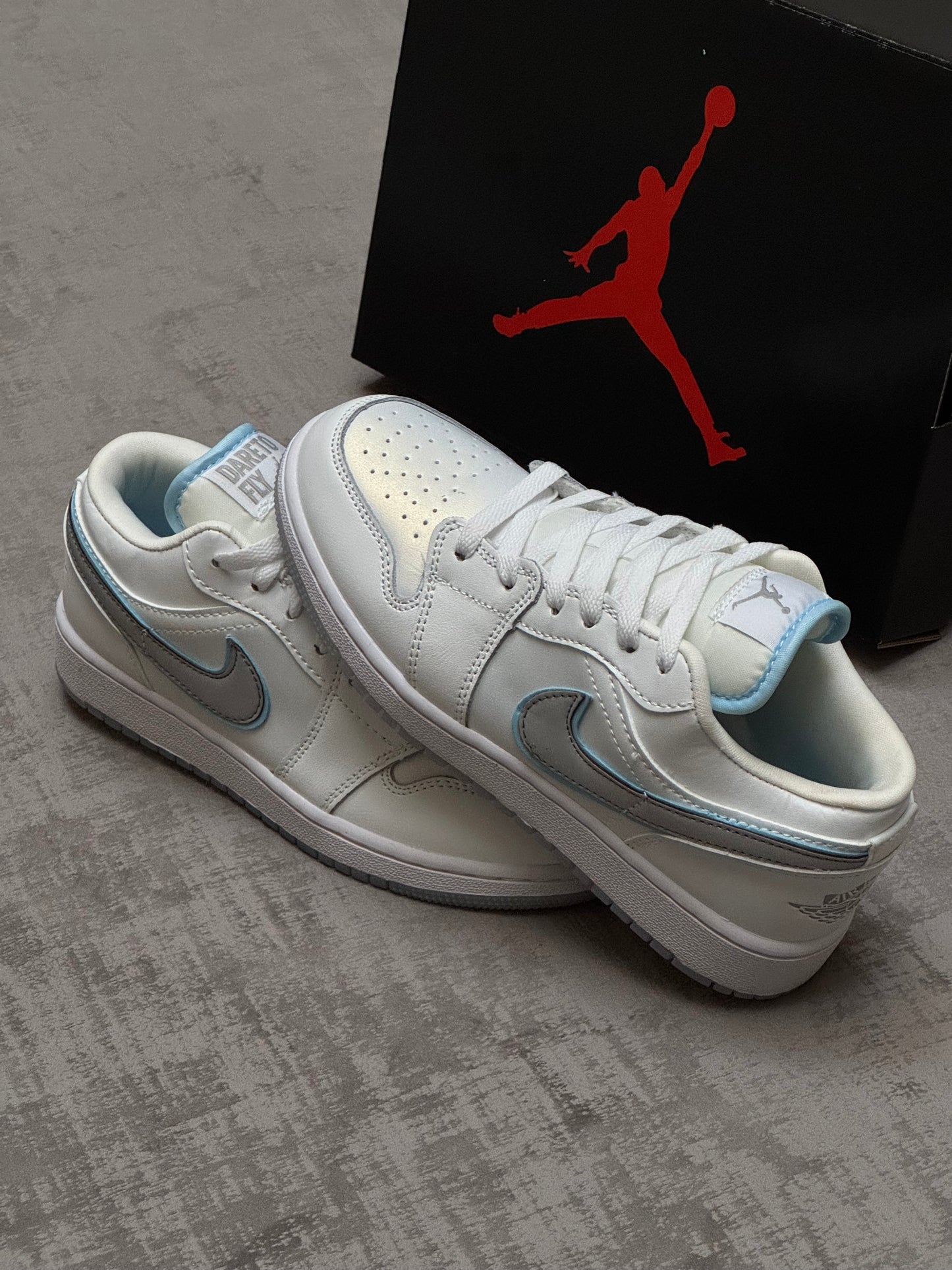 Air Jordan 1 Low Dare to Fly