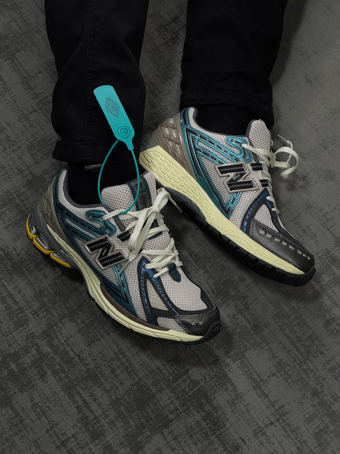 New Balance 1906R Metallic Teal New Spruce