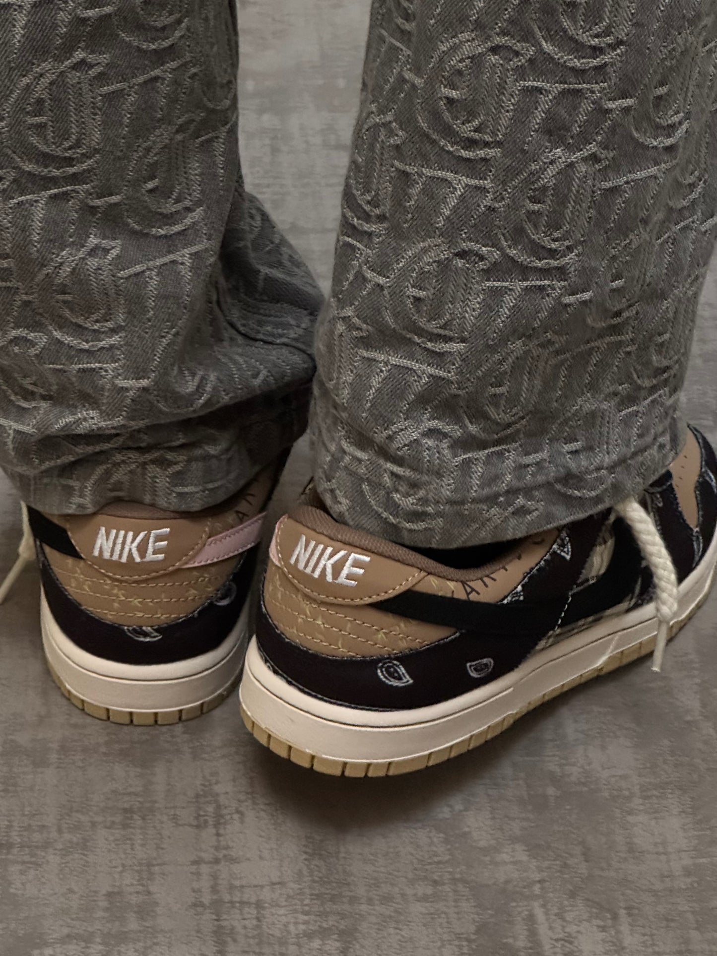 Nike SB Dunk Travis Scott