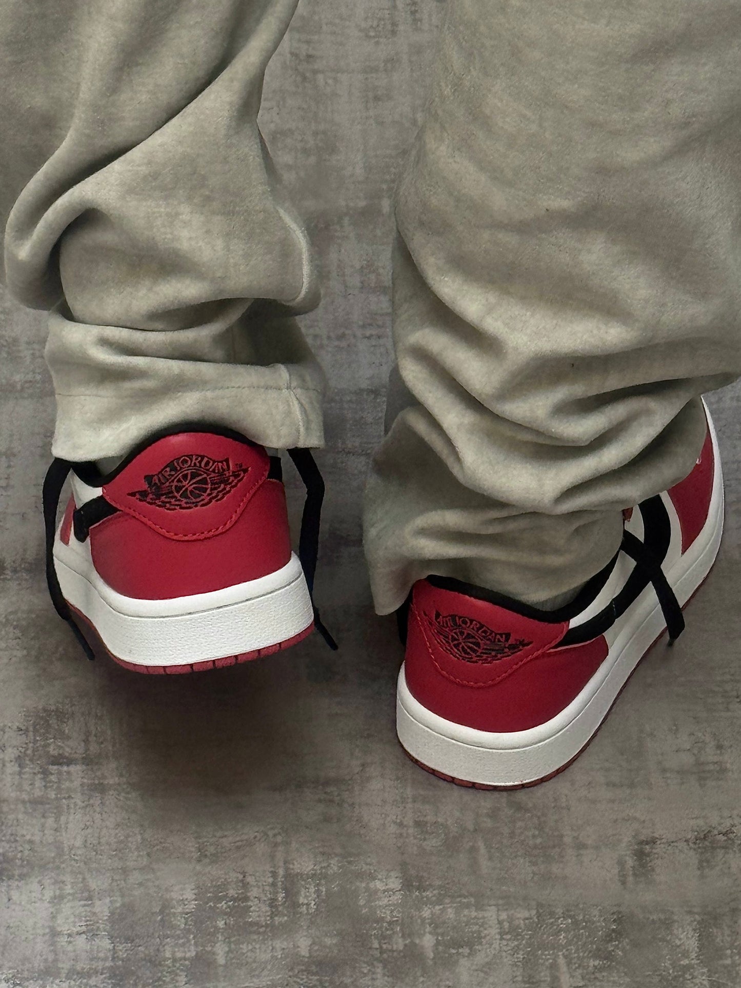 Air Jordan Retro 1 Low Red