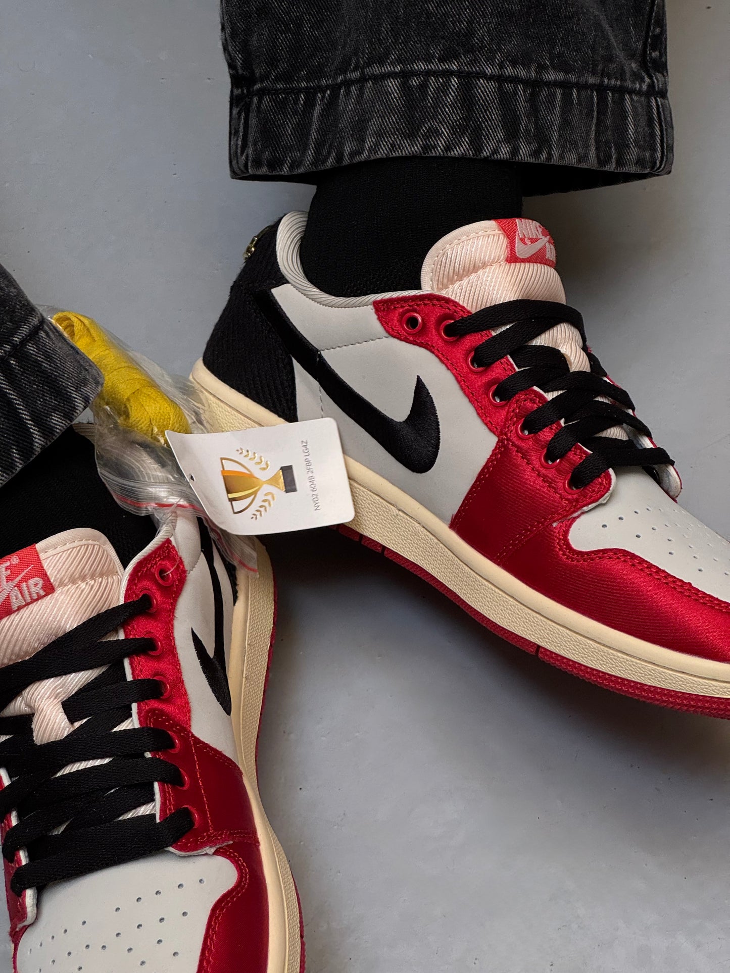 Air Jordan 1 Retro Low OG Trophy Room Away
