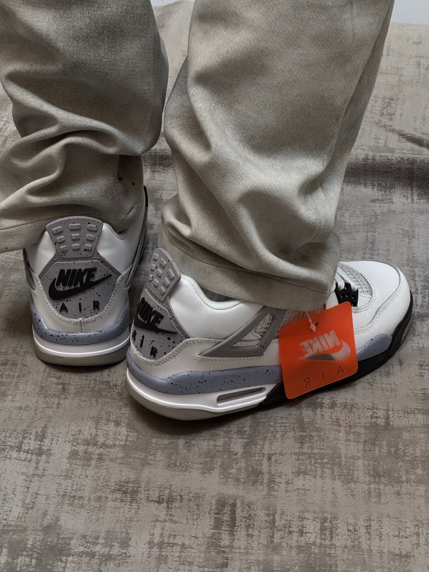 Air Jordan 4 Retro 'White Cement'