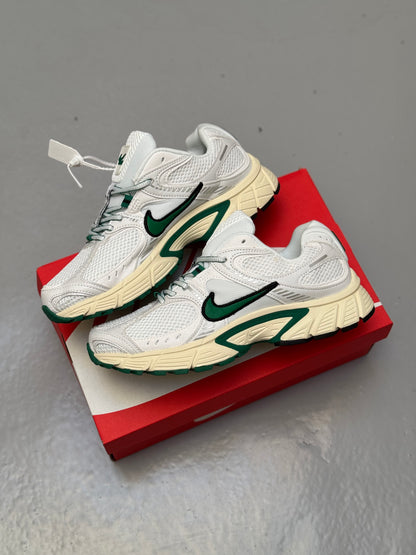 Nike V2K Run