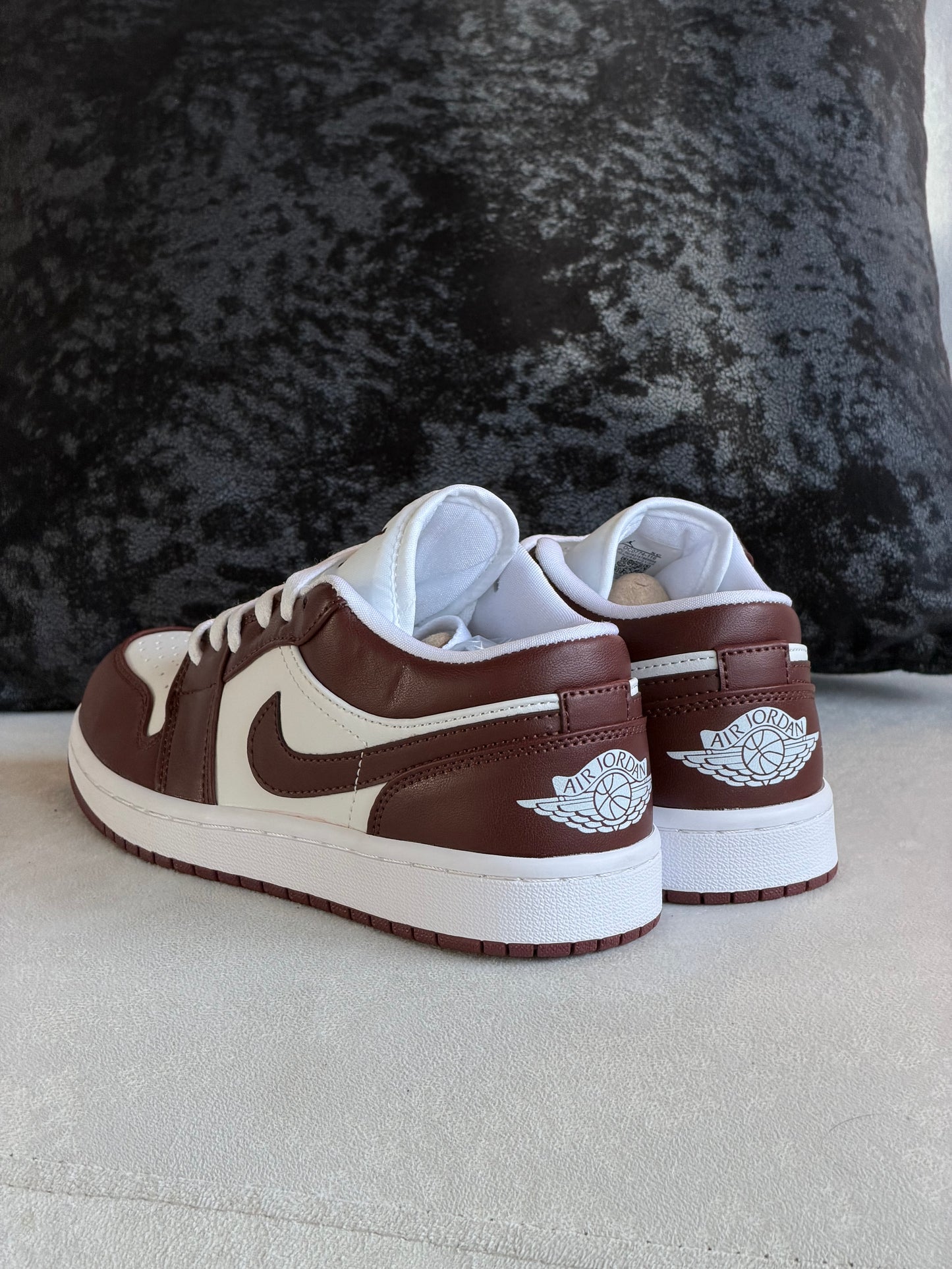 Nike Air Jordan 1 Low “Bronze Eclipse”