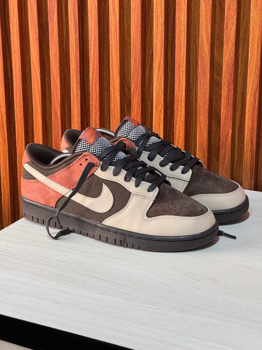 Nike Dunk Low Red Panda