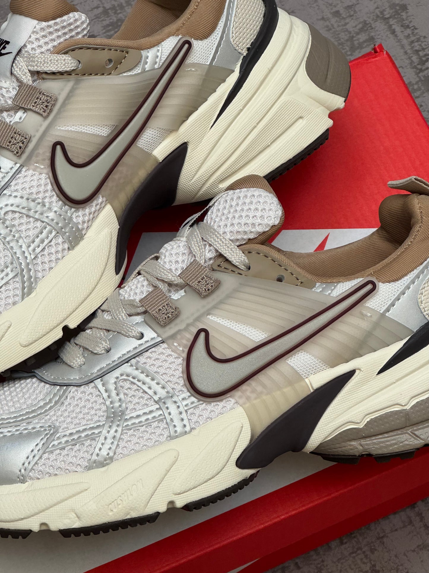 Nike V2K Run