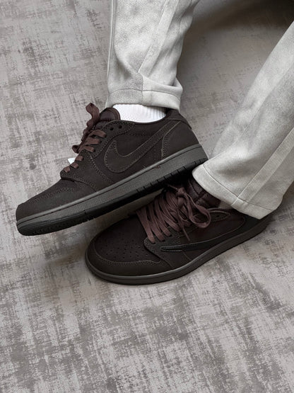 Jordan Retro 1 Low x Travis Scott