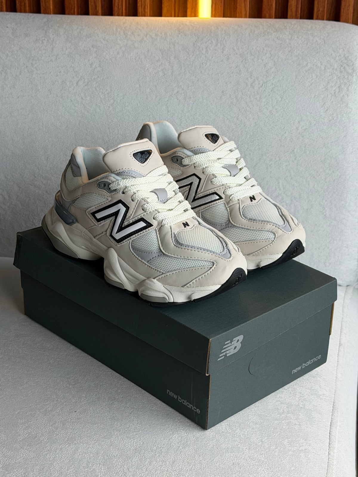New Balance 9060