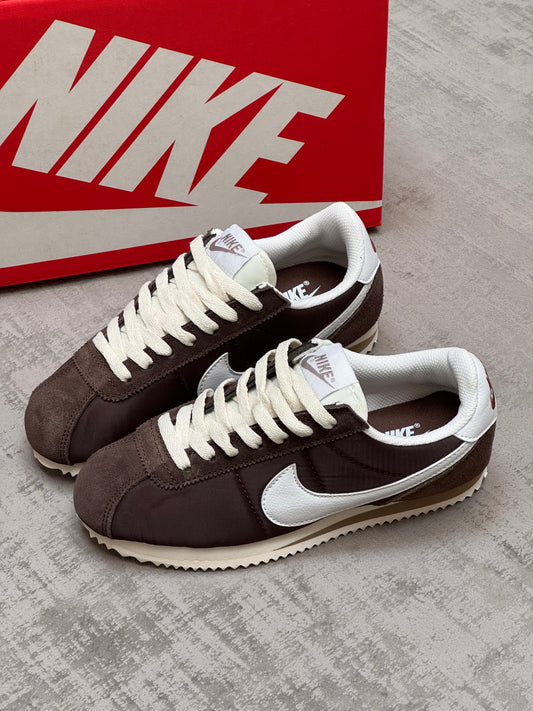 Nike Cortez Brown