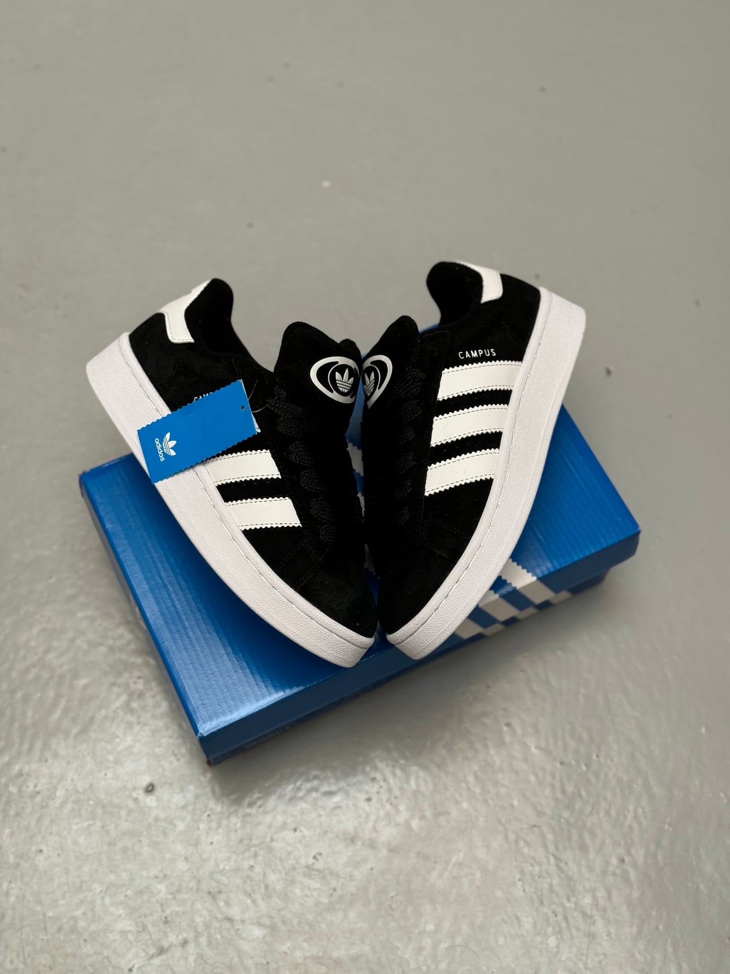 Adidas Campus