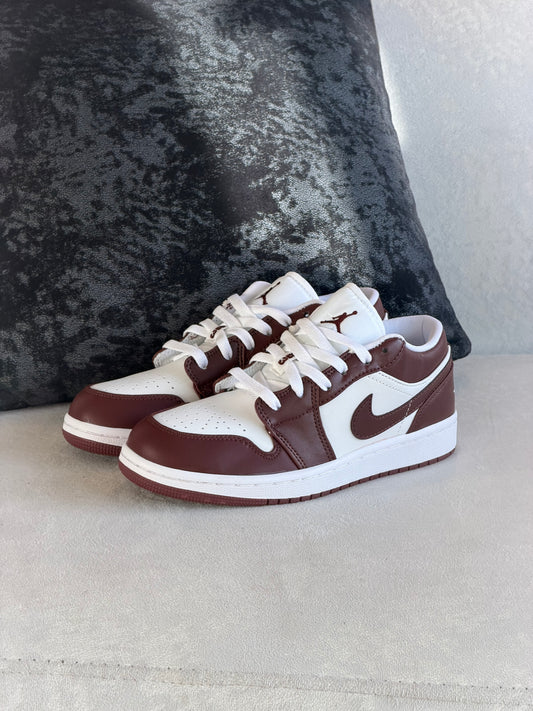 Nike Air Jordan 1 Low “Bronze Eclipse”