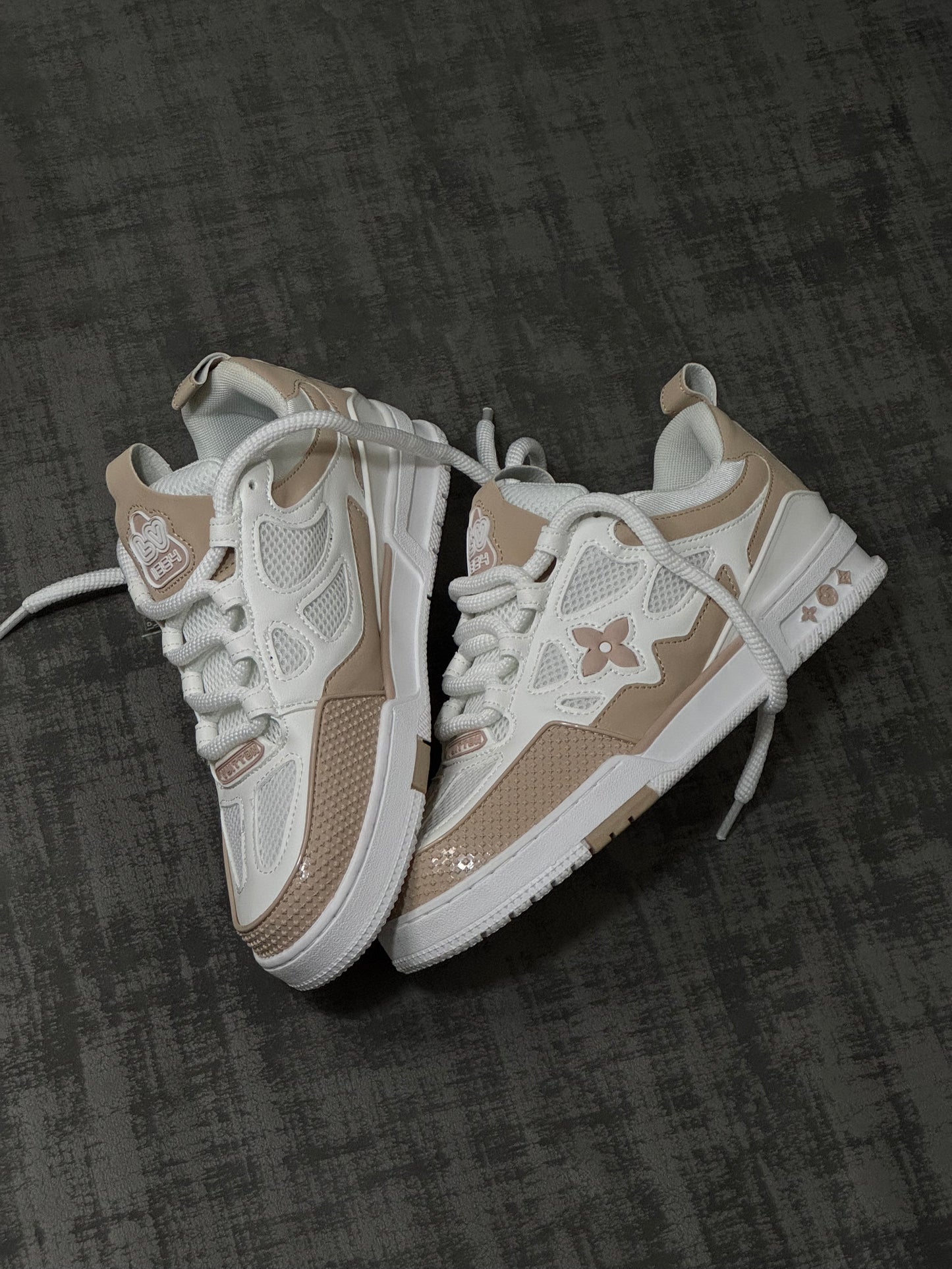 Louis Vuitton Skate “Gold”