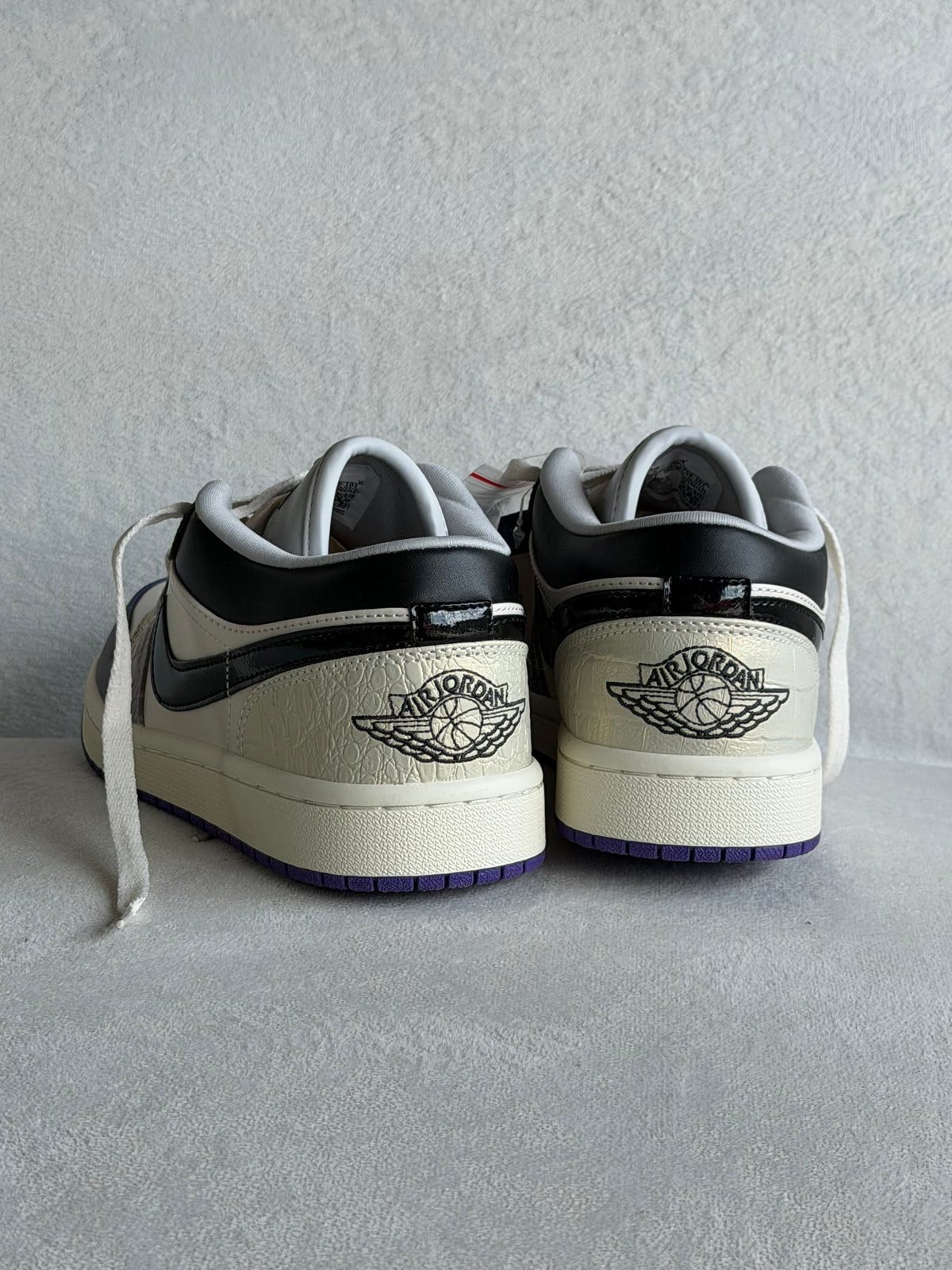 Air Jordan 1 Low SE "Punk Rock"