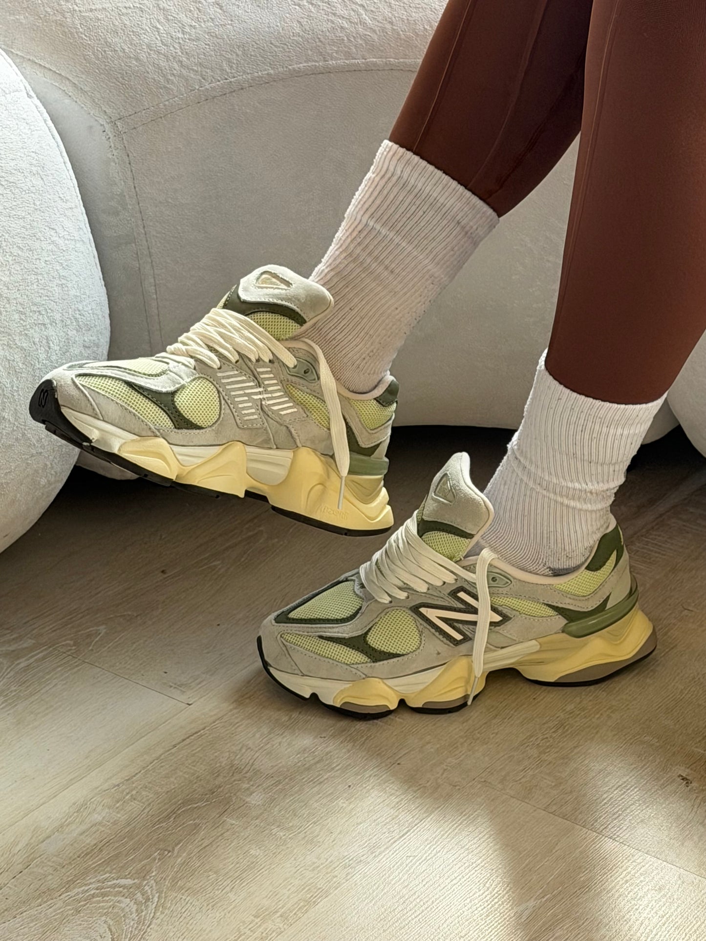 New Balance 9060