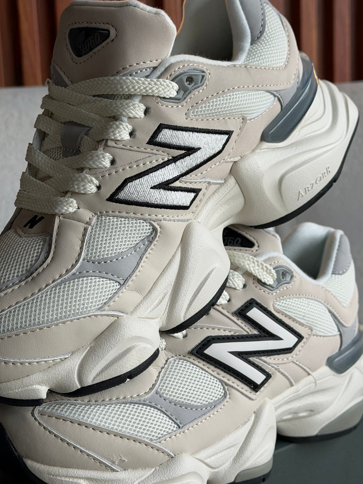 New Balance 9060