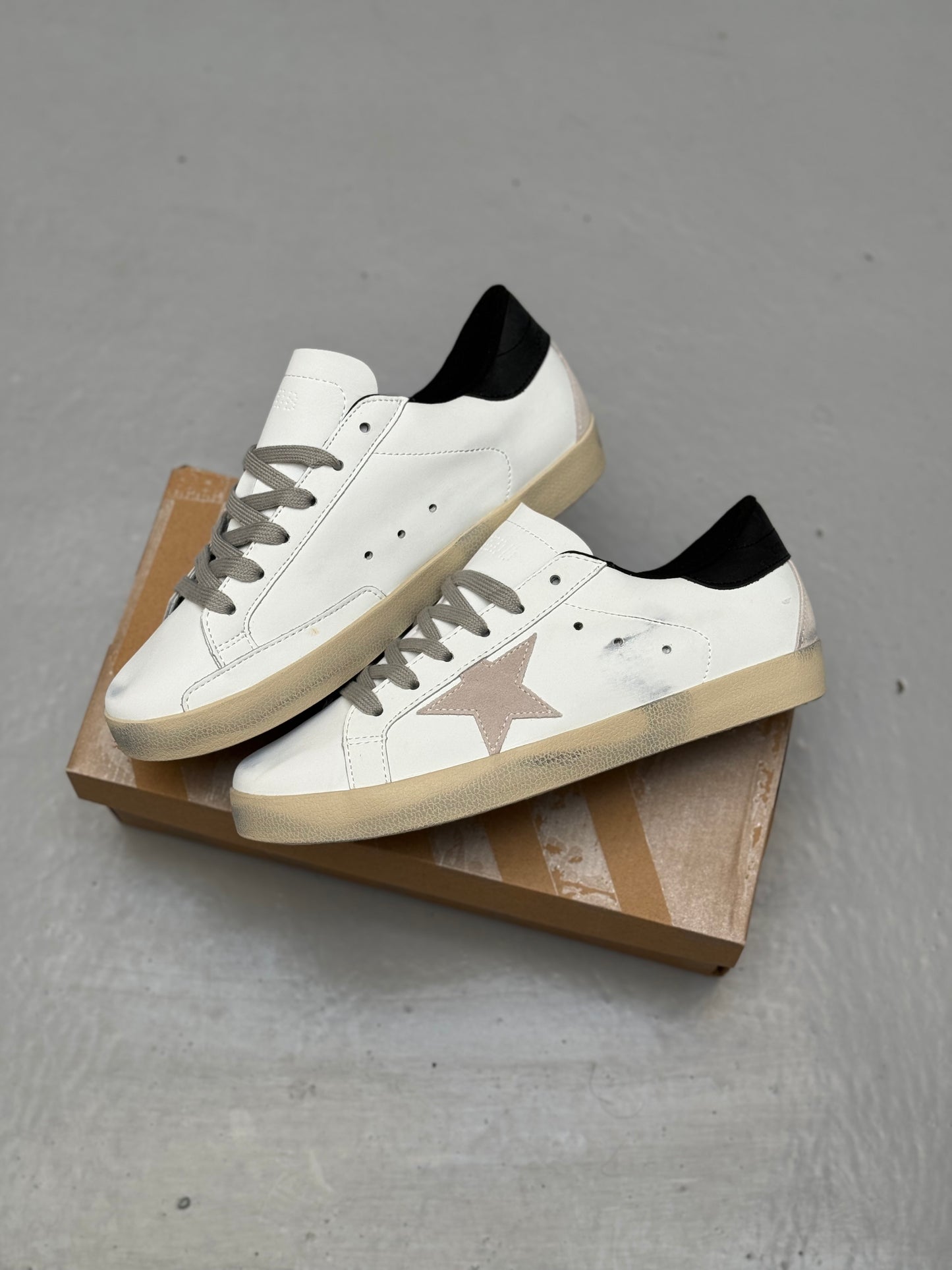 Golden Goose Black