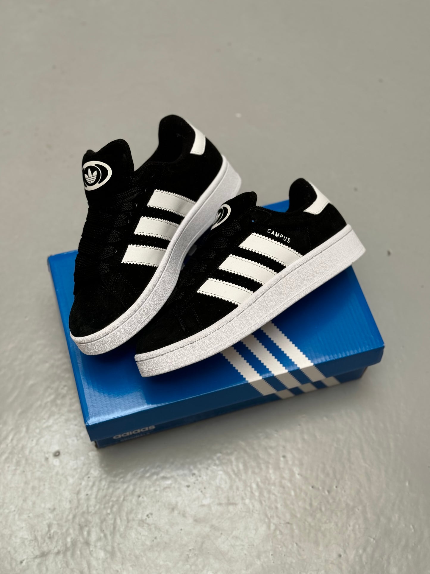 Adidas Campus