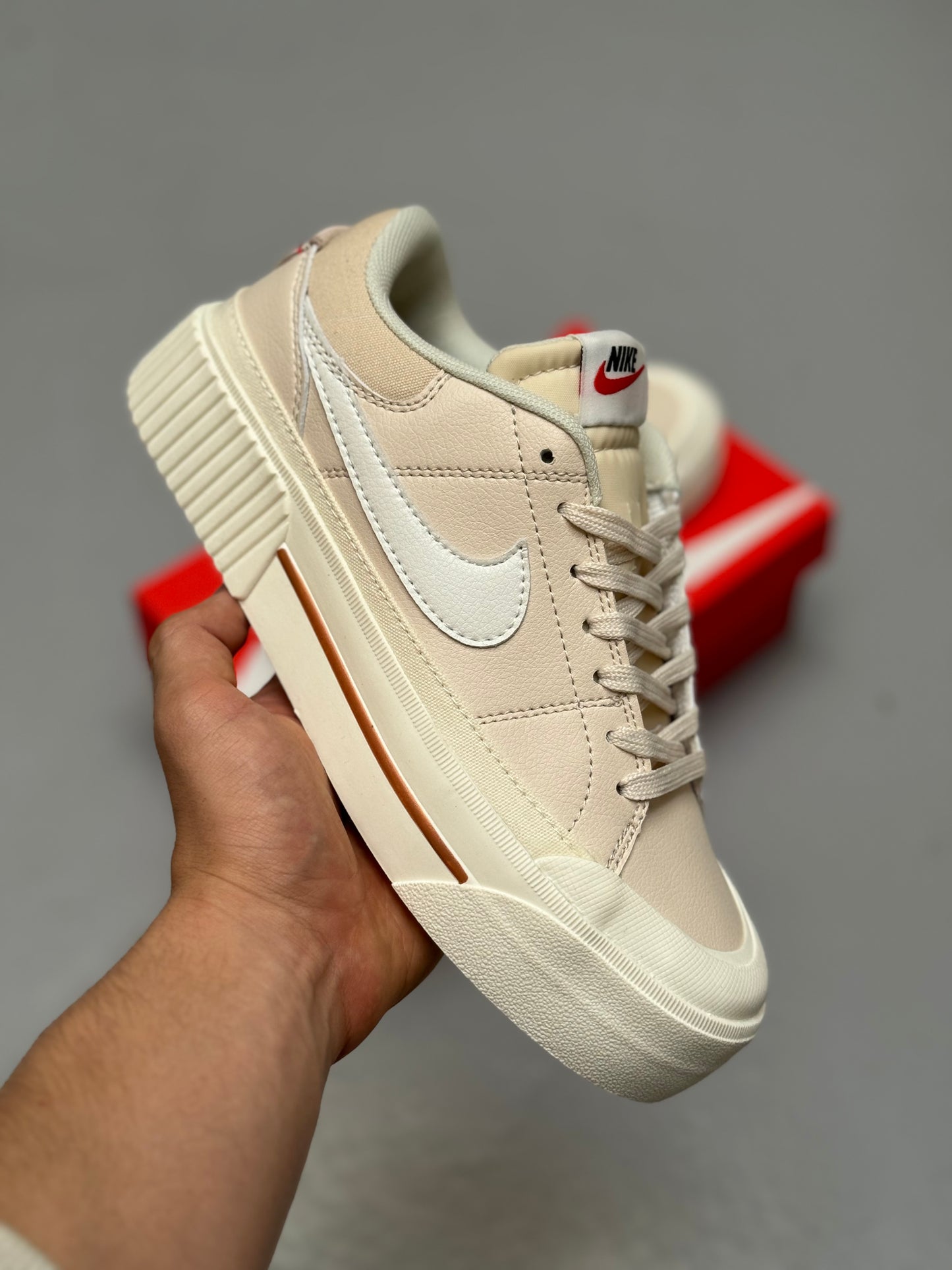 Nike Court Legacy Beige