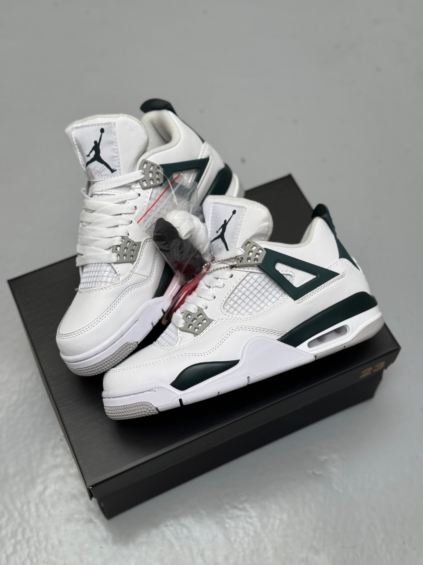 Air Jordan Retro 4 “Oxidized Green”