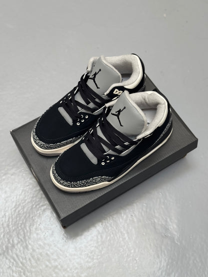 Air Jordan Retro 3 “Off Noir”