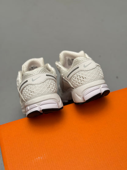 Nike Zoom Vomero 5