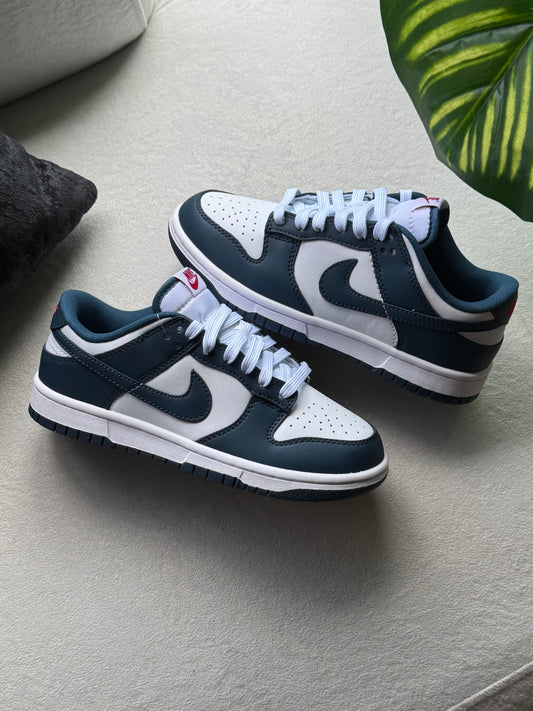 Nike Dunk Low “Valerian Blue”