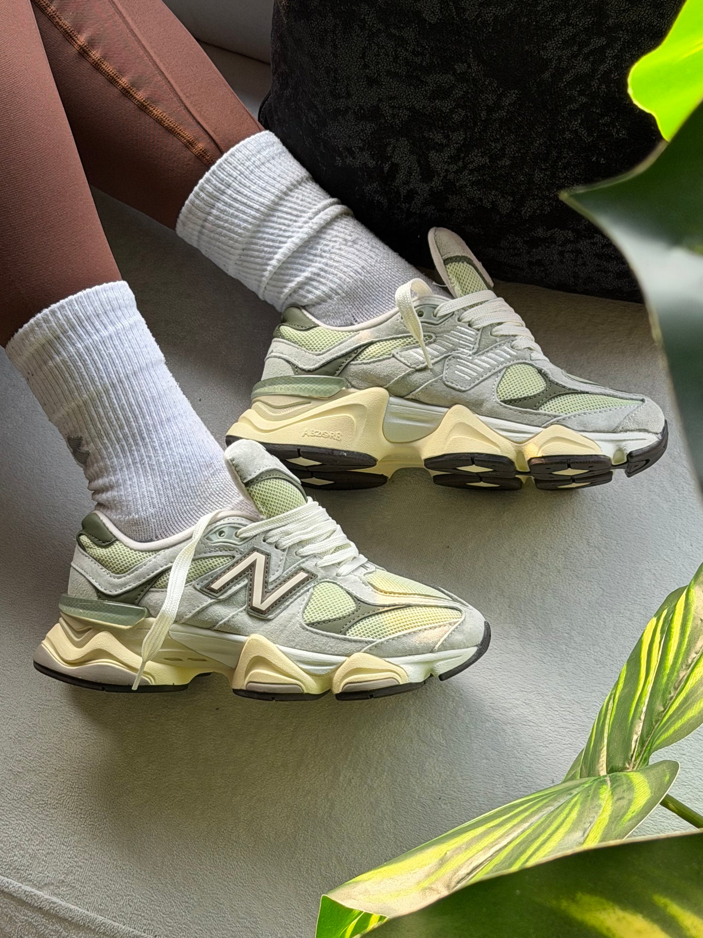 New Balance 9060