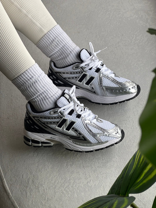 New Balance 1906R 'Silver Metallic Black'