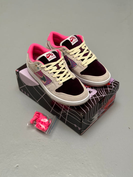 Nike Dunk Low Spiderve-Verso