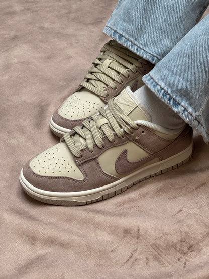 Nike Dunk Low SE Sand drift