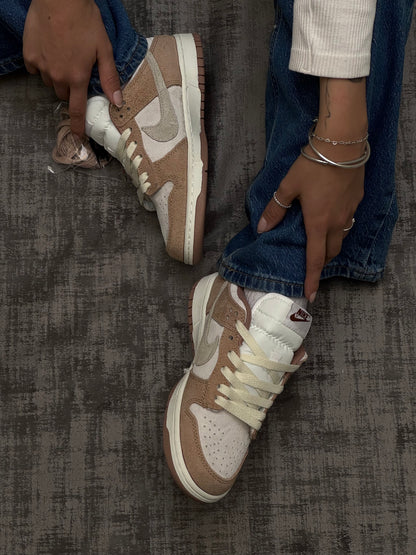 Nike Dunk Low Curry