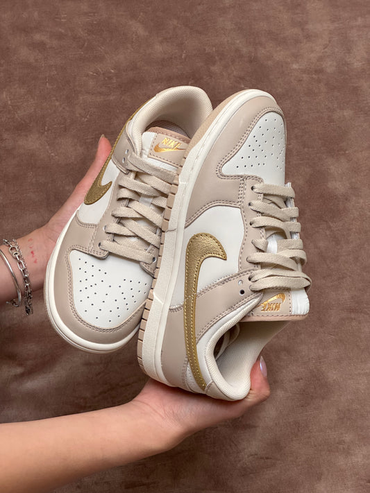 Nike Dunk Low “Phamtom Gold”