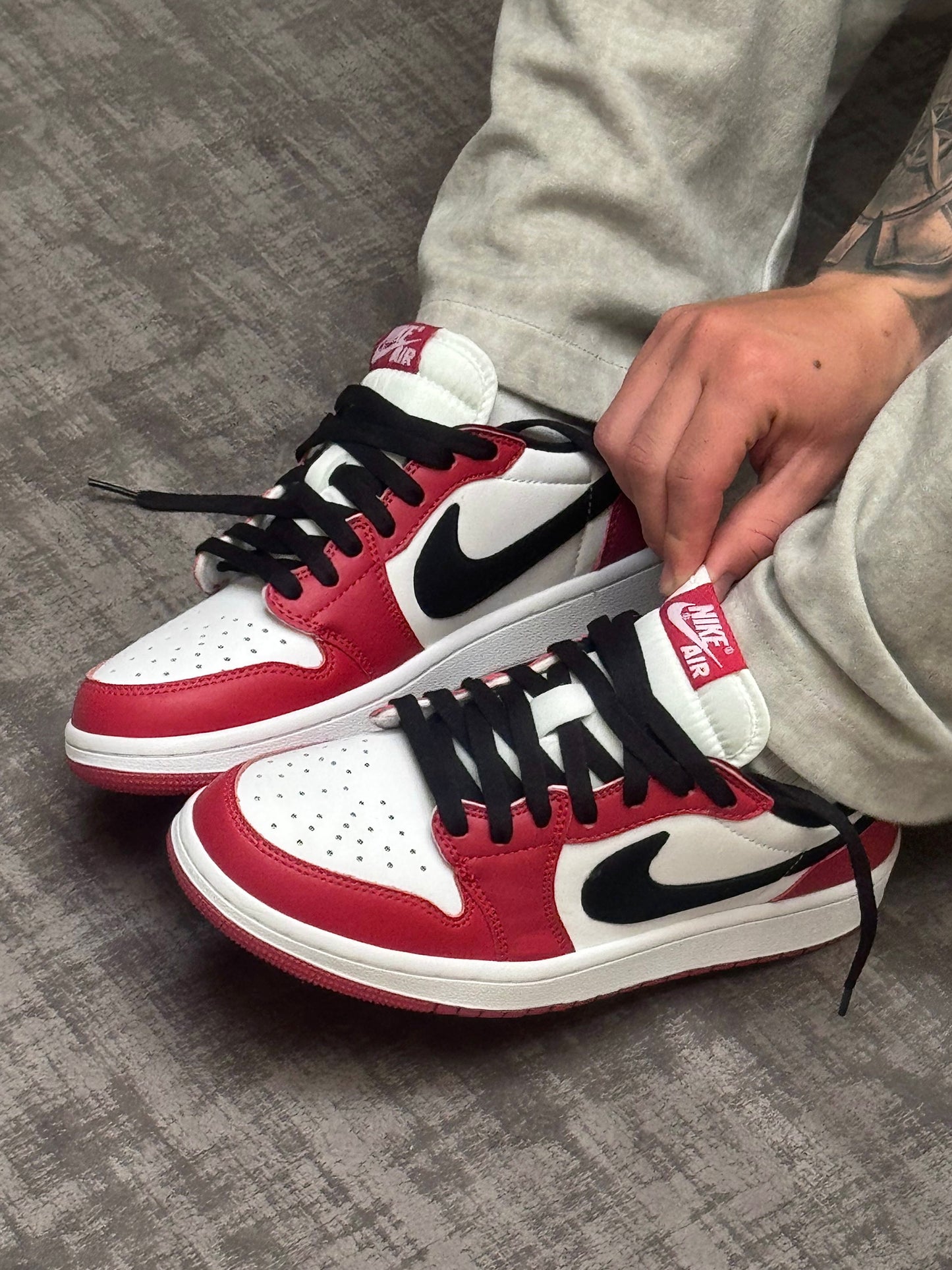 Air Jordan Retro 1 Low Red