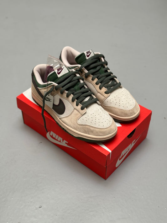 Nike SB Dunk Low