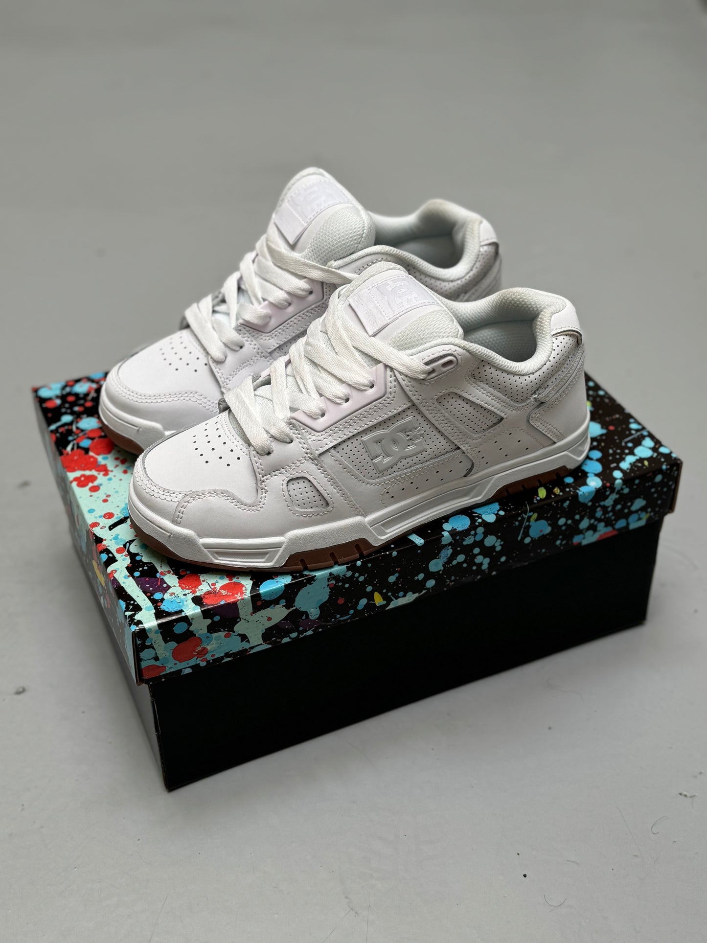 DC Men Stag Skate White/Gum