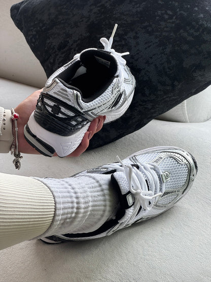 New Balance 1906R 'Silver Metallic Black'
