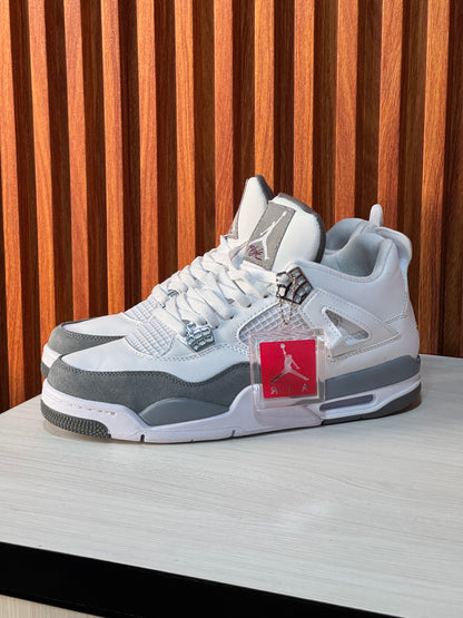 Air Jordan Retro 4