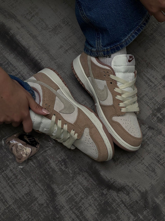 Nike Dunk Low Curry
