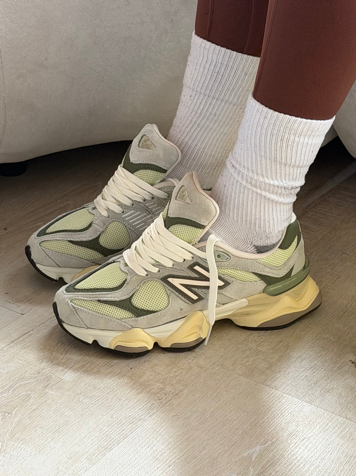 New Balance 9060