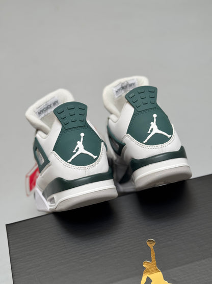 Air Jordan Retro 4 “Oxidized Green”