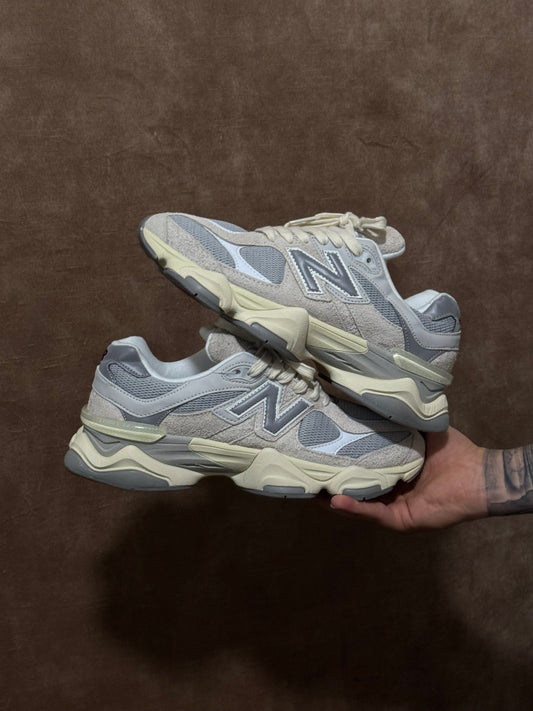 New Balance 9060 Beige Gris