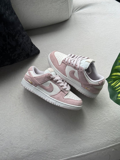 Nike Dunk Low Pearl Pink